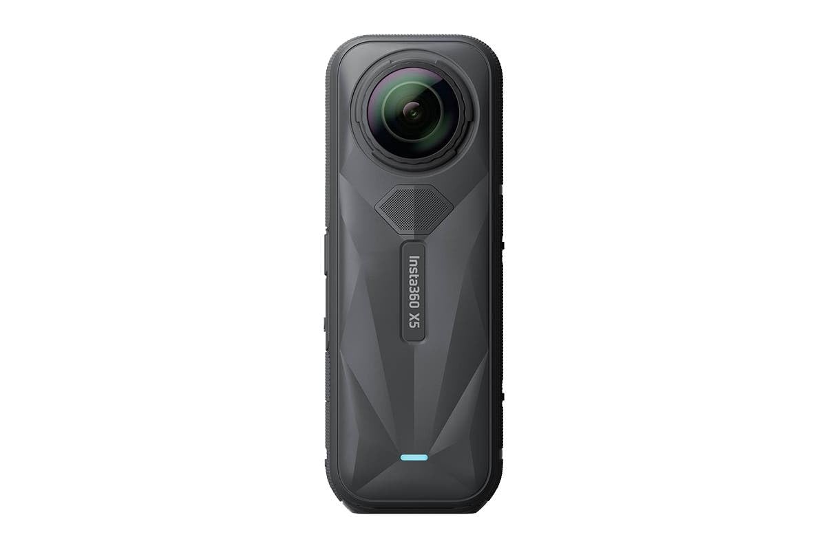 INSTA360 X5 ESSENTIAL BUNDLE